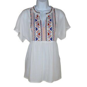 Cupio Women's White peasant top w/embroidery detail Size S (NWT)